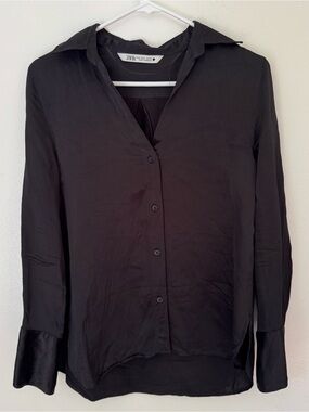 Zara Black Button-Up Silk LIKE Blouse size Small